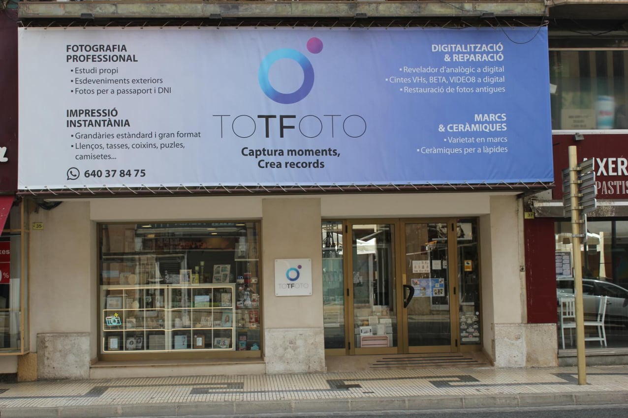 Botiga TOT FOTO de Tortosa